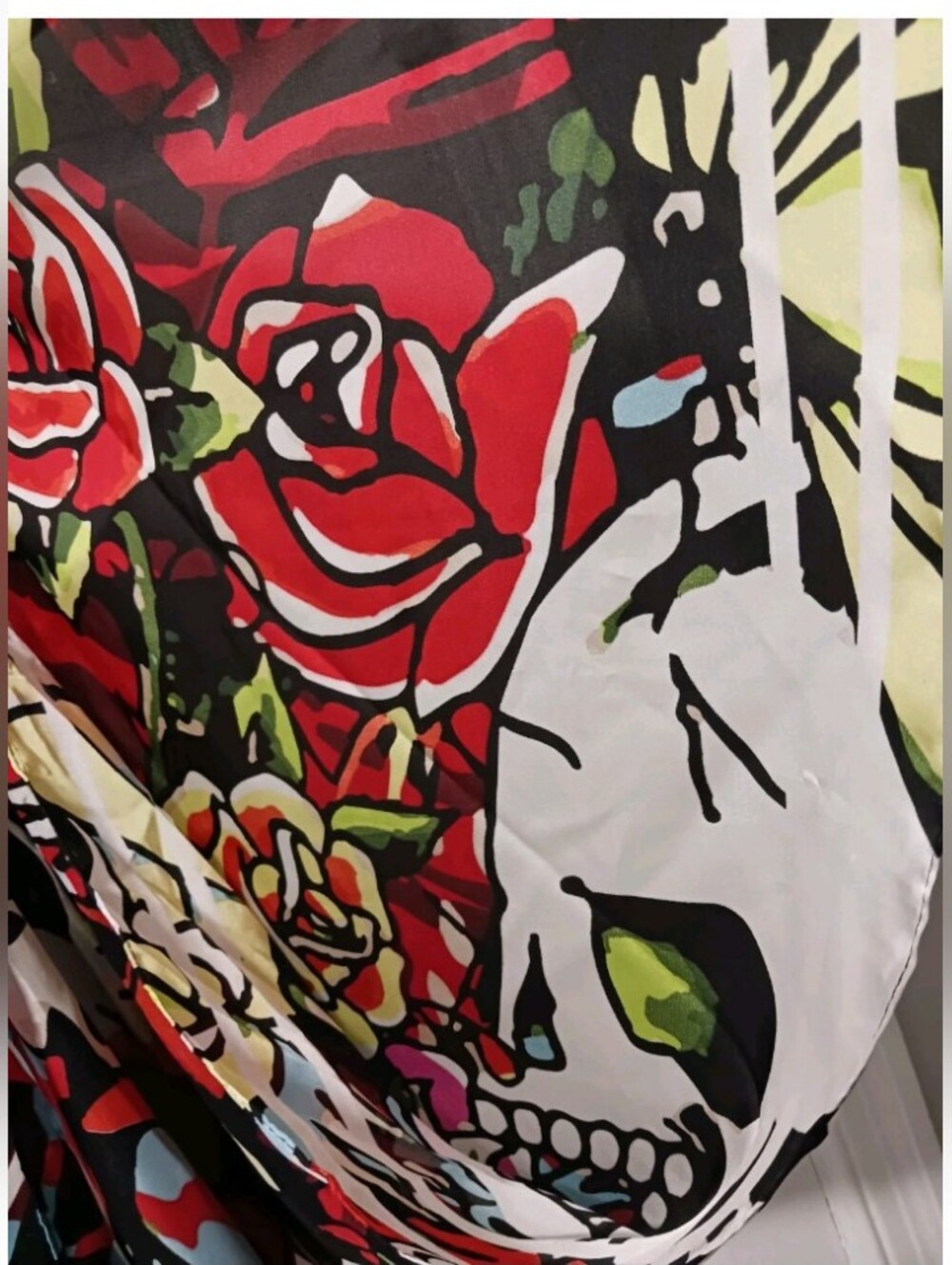 Ed Hardy Skulls & Roses Cards Jumbo Scarf Red Black Womens Unisex 42x42in New